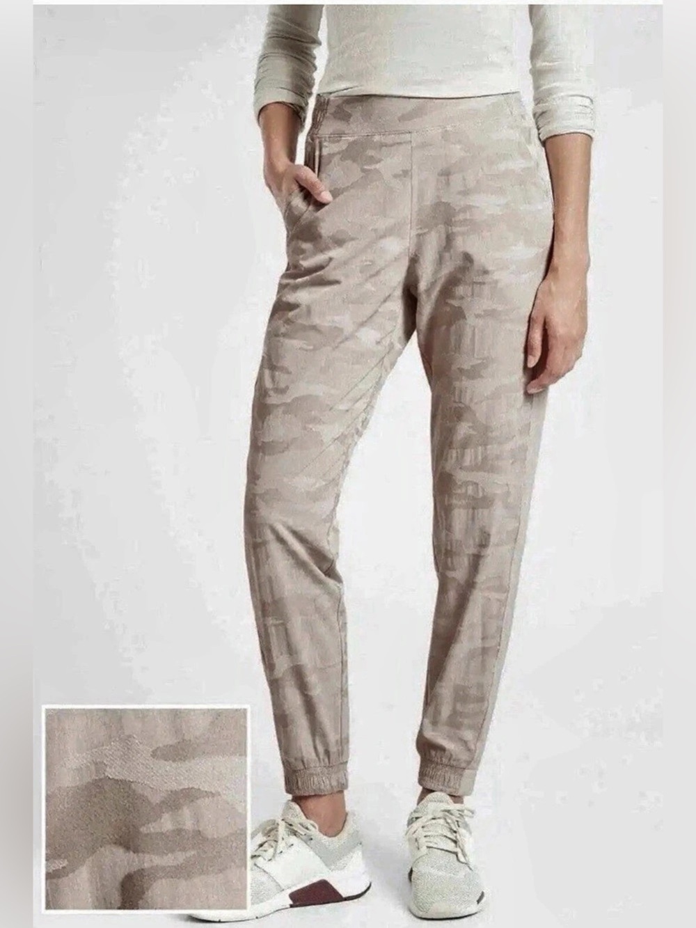 Athleta Brooklyn Textured Jogger Pants Women's 4 Beige Camo Pull On Pockets
